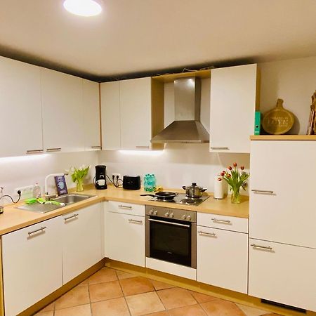 Traumhafte 115 Qm Ferienwohnung Am Steinhuder Meer, Ruhig, Komfortabel, Loggia, Parkplatz, Wifi 분스토트 외부 사진