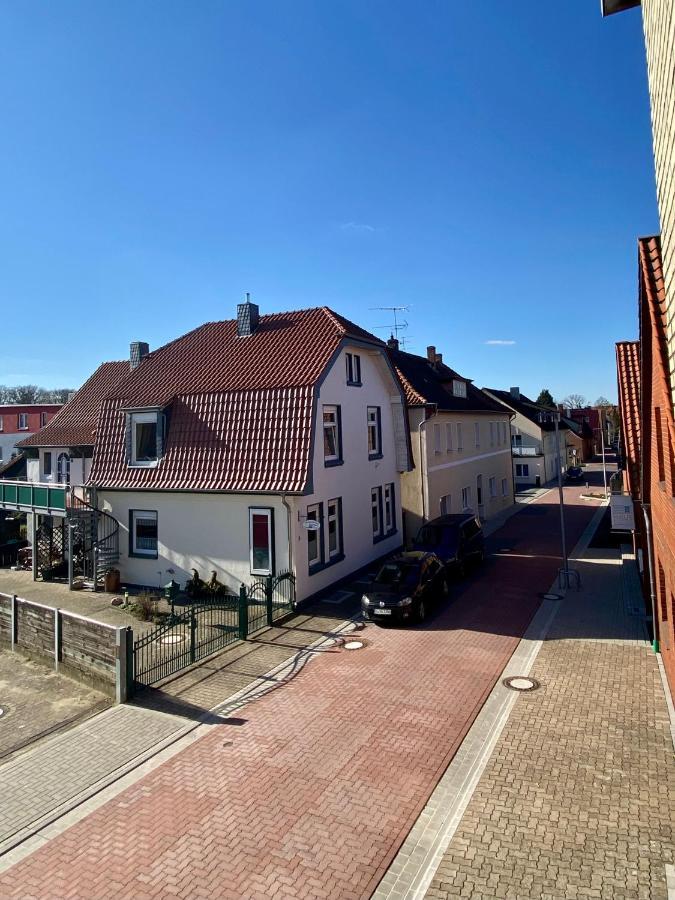 Traumhafte 115 Qm Ferienwohnung Am Steinhuder Meer, Ruhig, Komfortabel, Loggia, Parkplatz, Wifi 분스토트 외부 사진